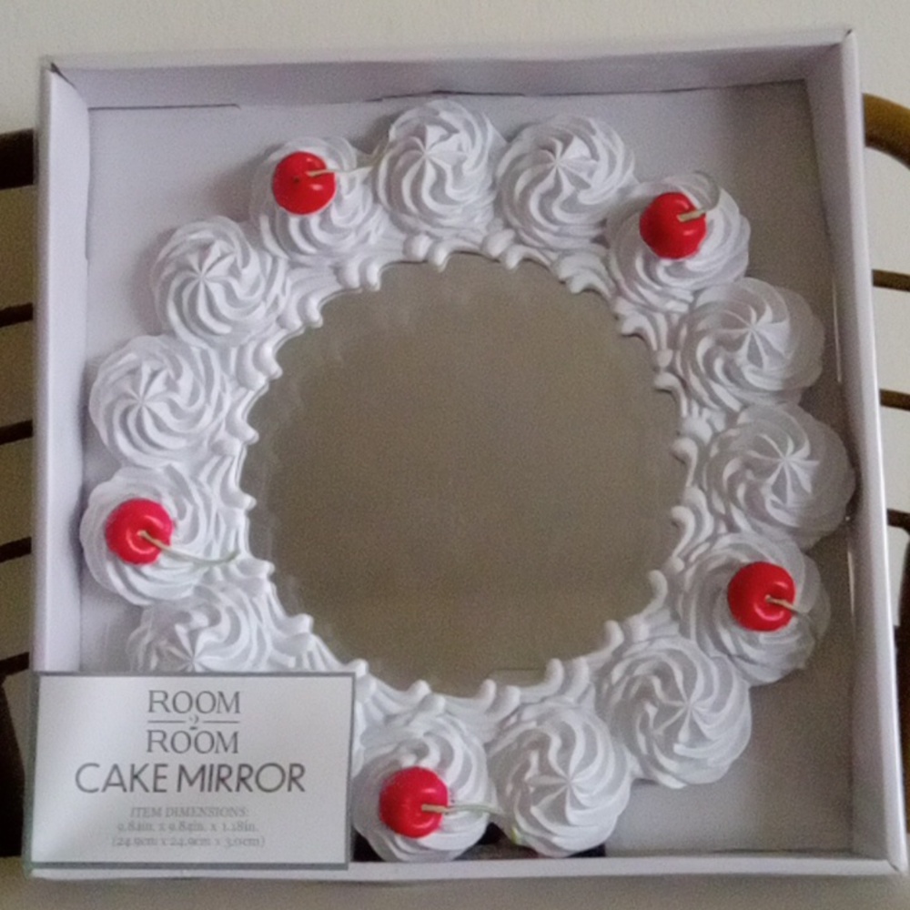 New!Cake Mirror